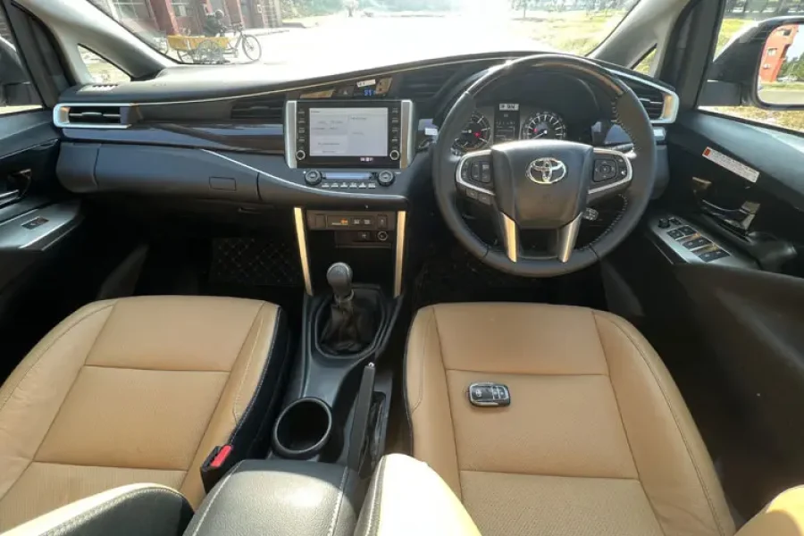 Innova Crysta